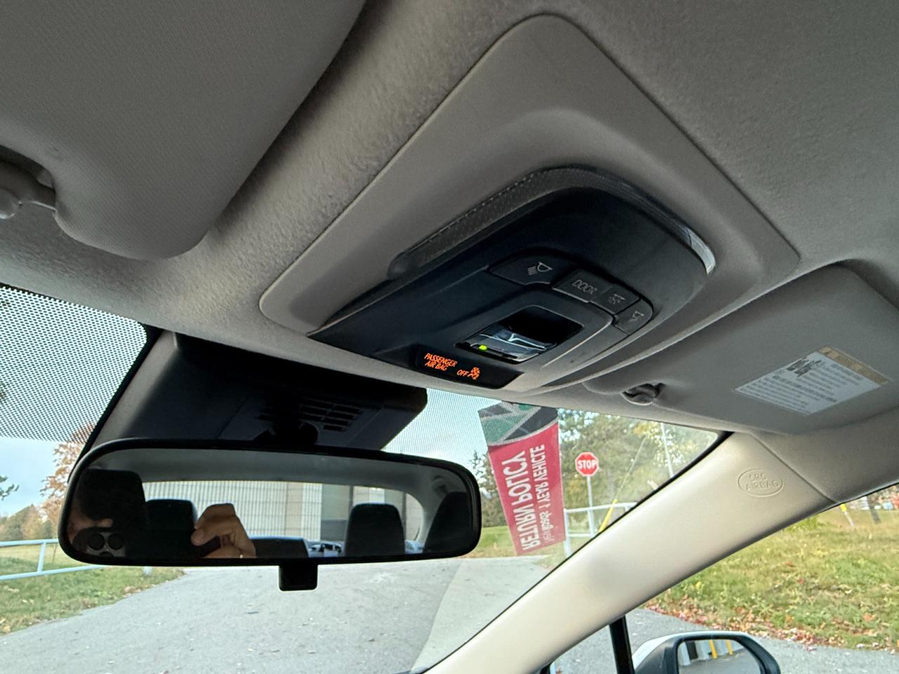 2024 Toyota Corolla LE 4DR SEDAN Photo