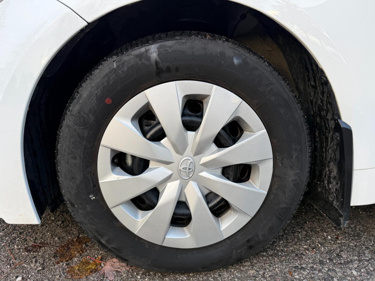 2024 Toyota Corolla LE 4DR SEDAN Photo