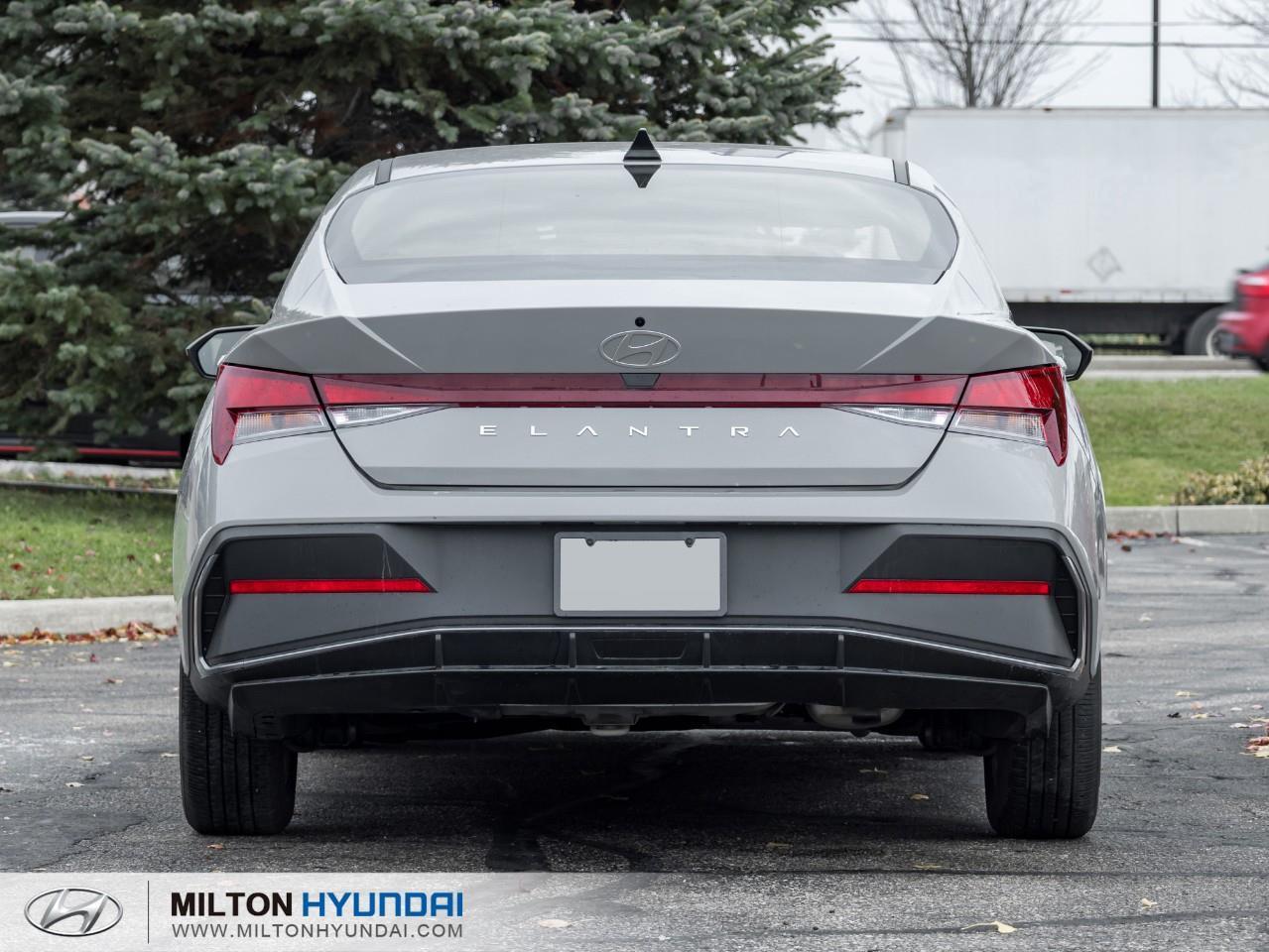 2024 Hyundai Elantra  Photo