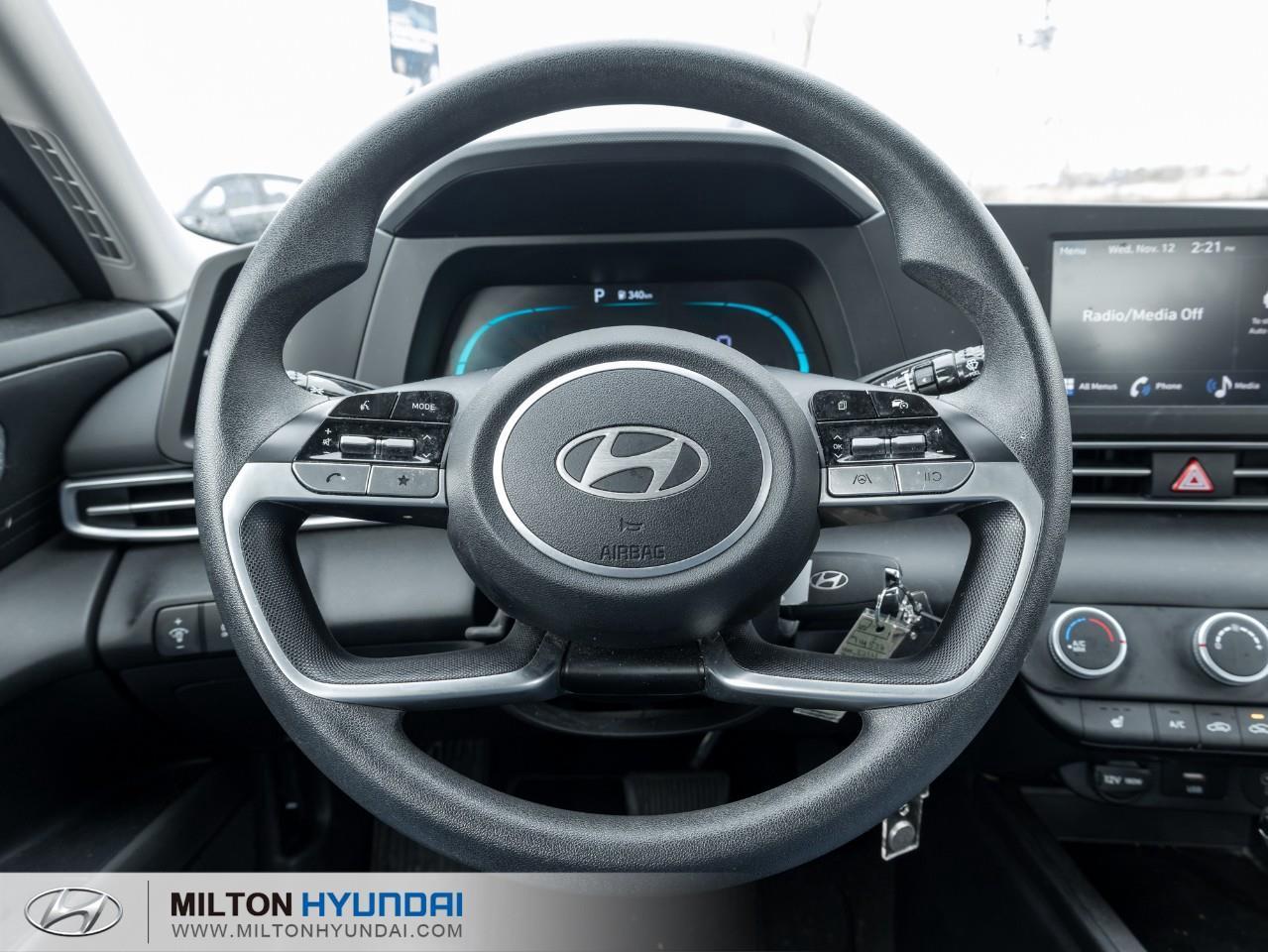 2024 Hyundai Elantra  Photo