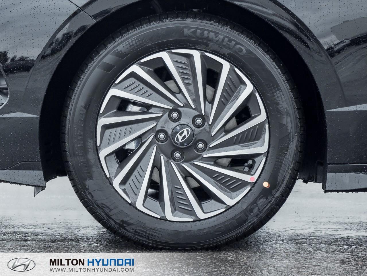 2026 Hyundai Sonata Hybrid Preferred-Trend 4dr Front-Wheel Drive Sedan Photo3