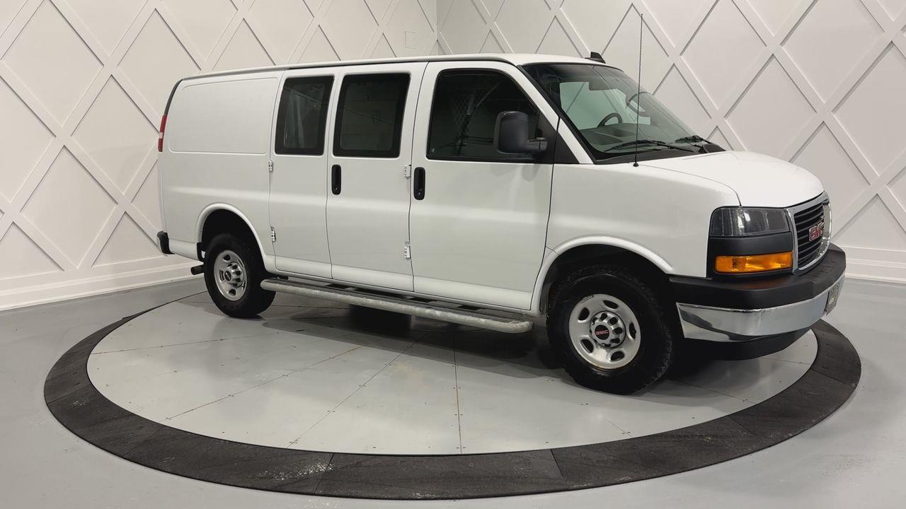 2021 GMC Savana 2500  Photo