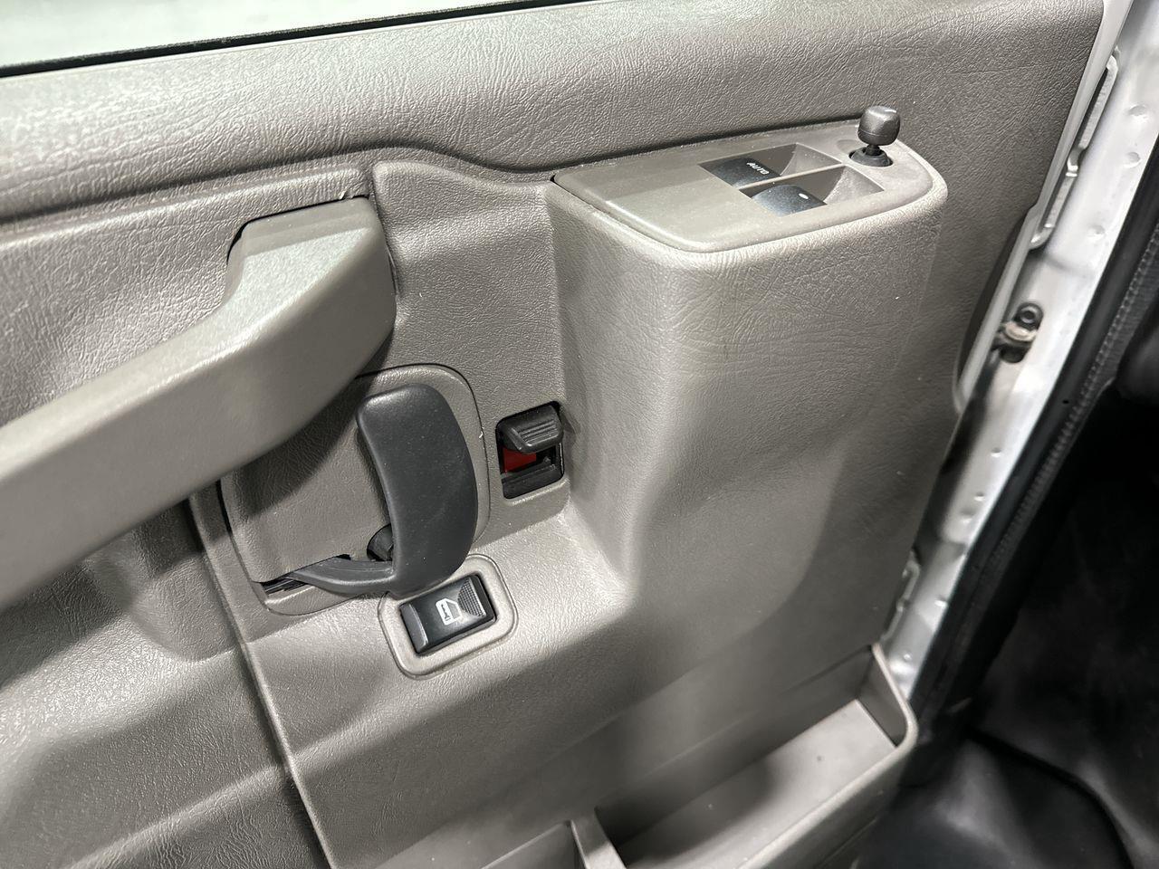 2021 GMC Savana 2500  Photo