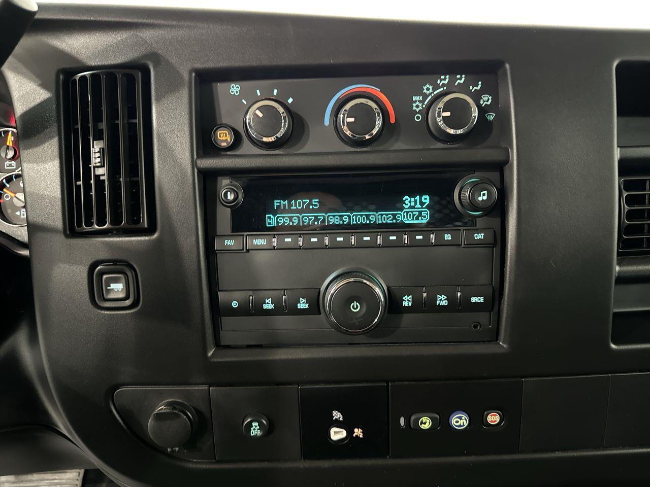 2021 GMC Savana 2500  Photo