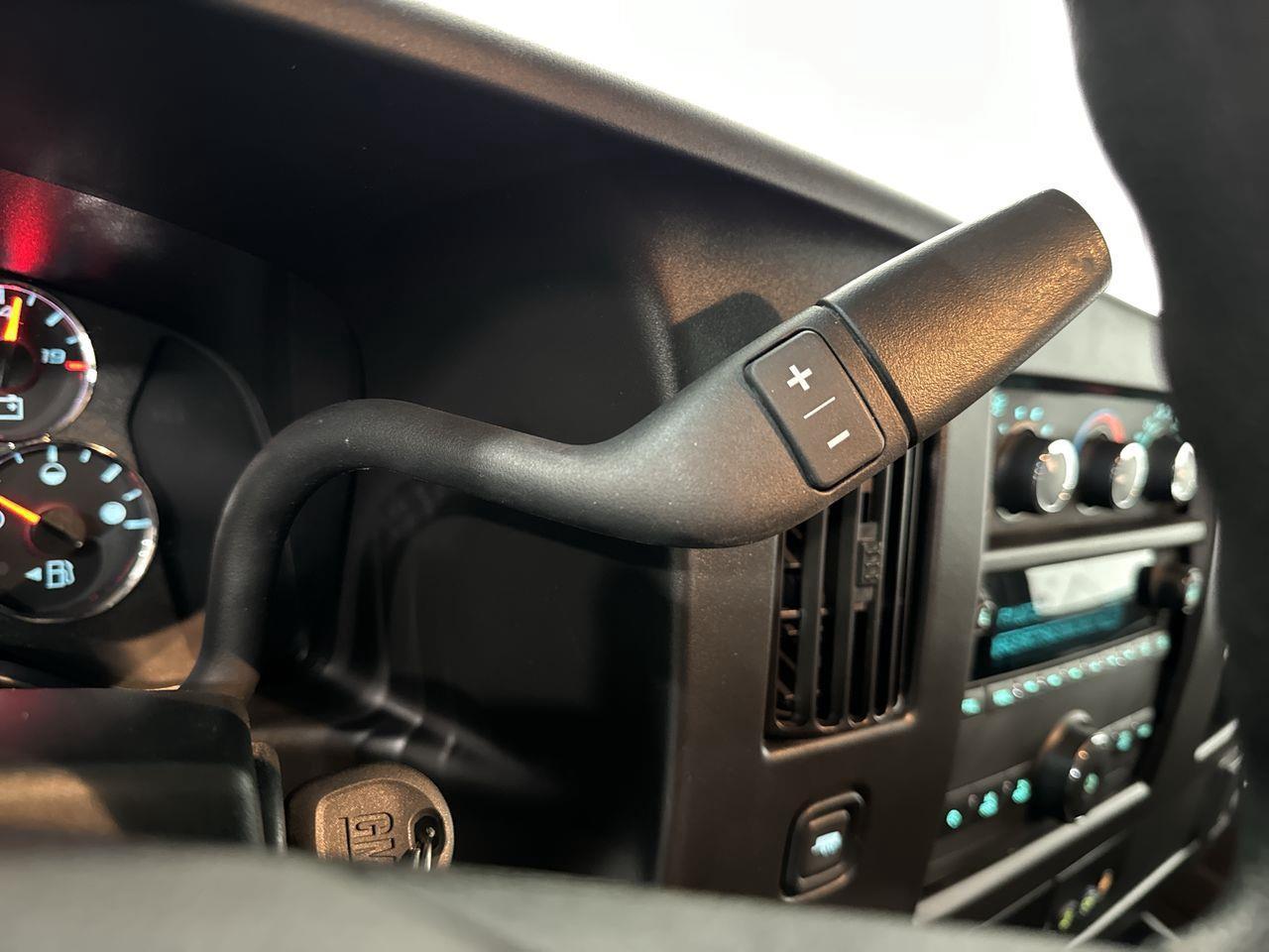 2021 GMC Savana 2500  Photo