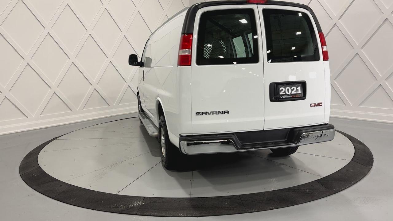 2021 GMC Savana 2500  Photo