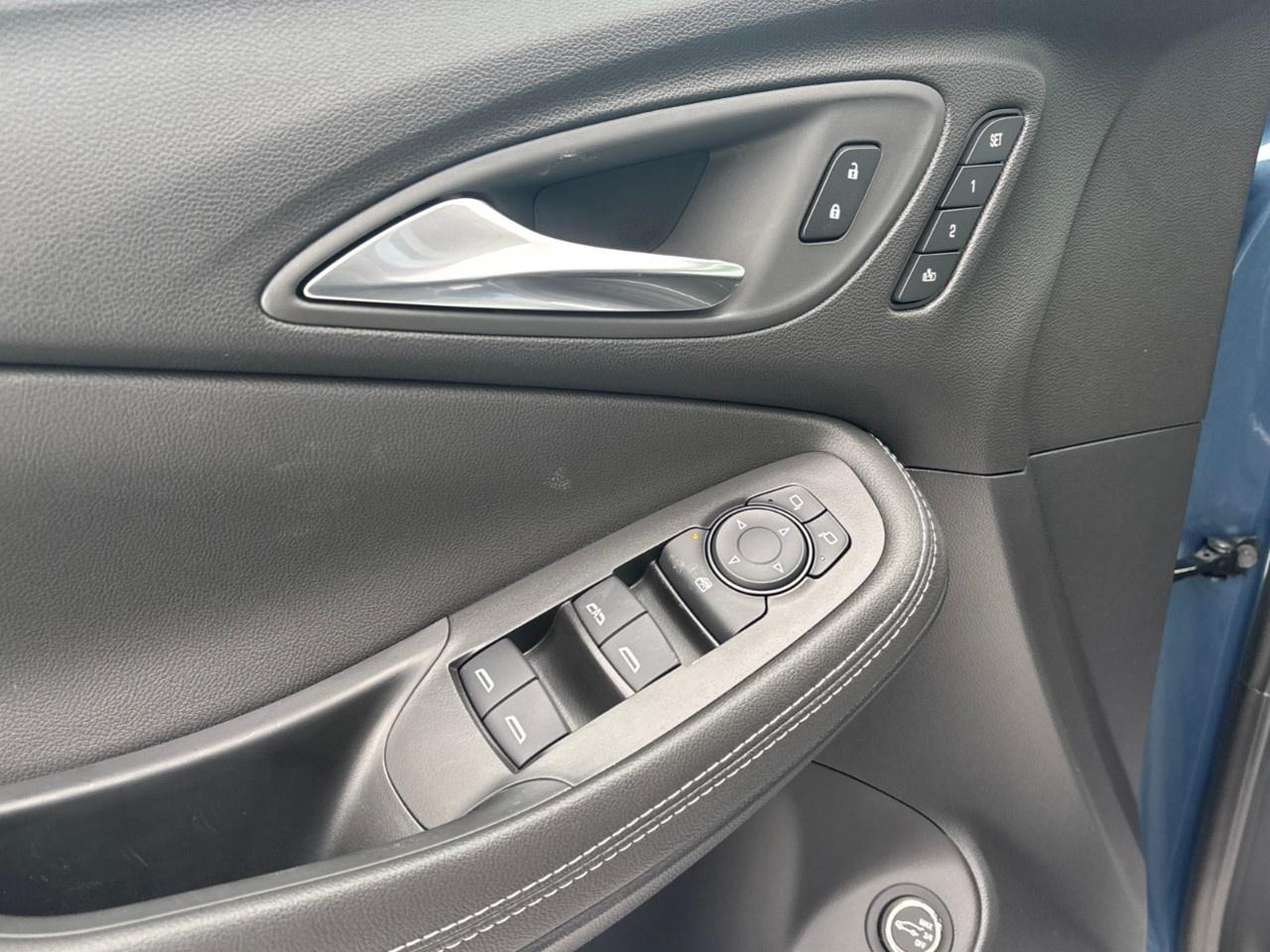 2026 Buick Encore GX Avenir AWD Photo