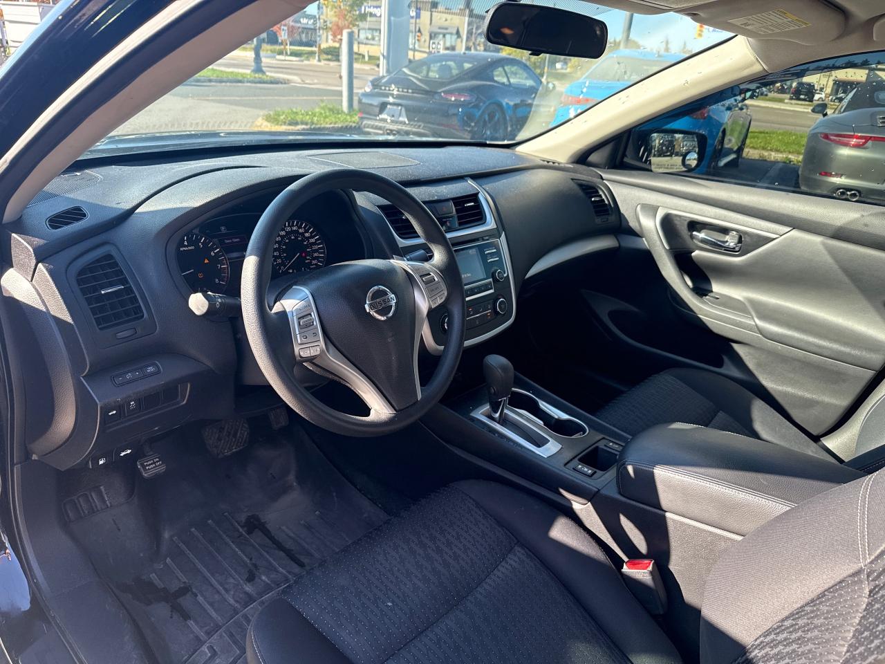 2017 Nissan Altima 2.5 4dr Sedan Photo