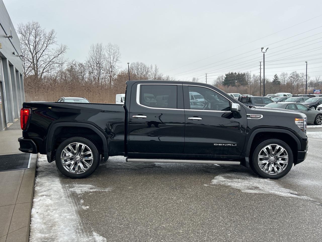 2023 GMC Sierra 1500 Denali Crew Cab 147" Photo