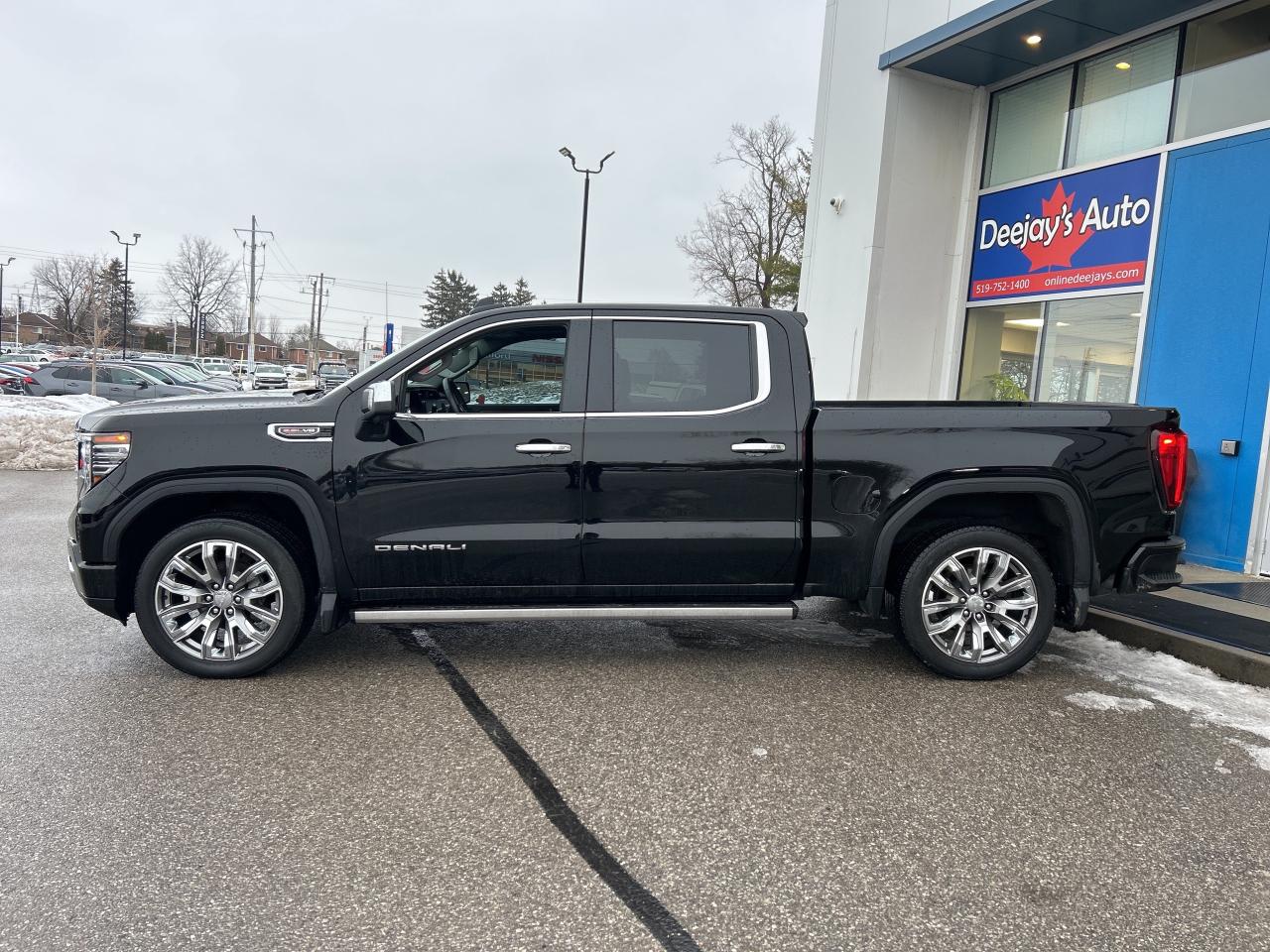 2023 GMC Sierra 1500 Denali Crew Cab 147" Photo