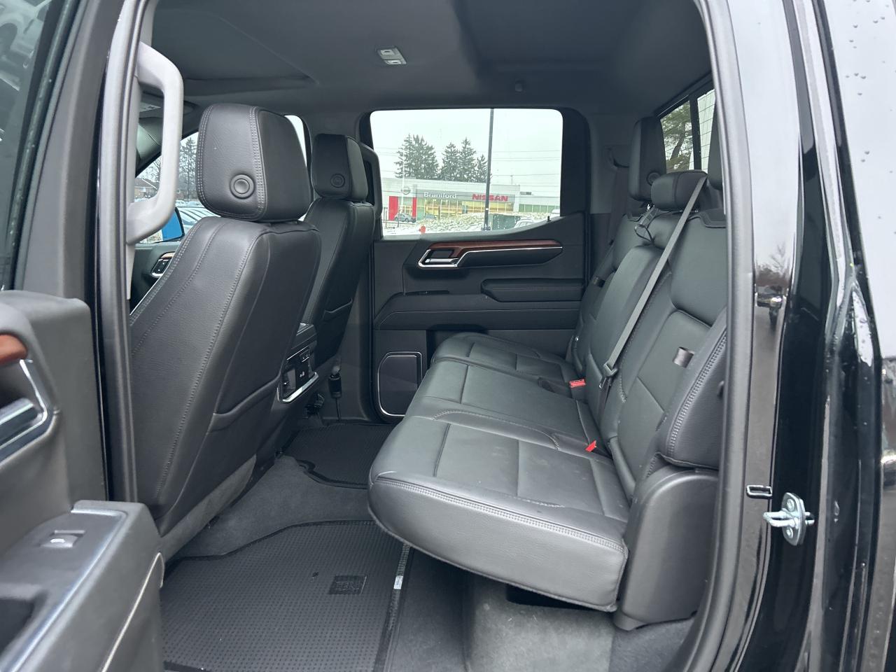 2023 GMC Sierra 1500 Denali Crew Cab 147" Photo