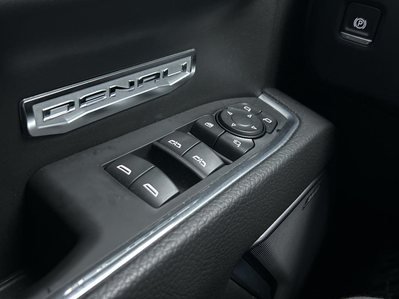 2023 GMC Sierra 1500 Denali Crew Cab 147" Photo