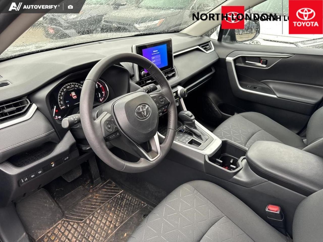 2023 Toyota RAV4 XLE 4dr All-wheel Drive Photo