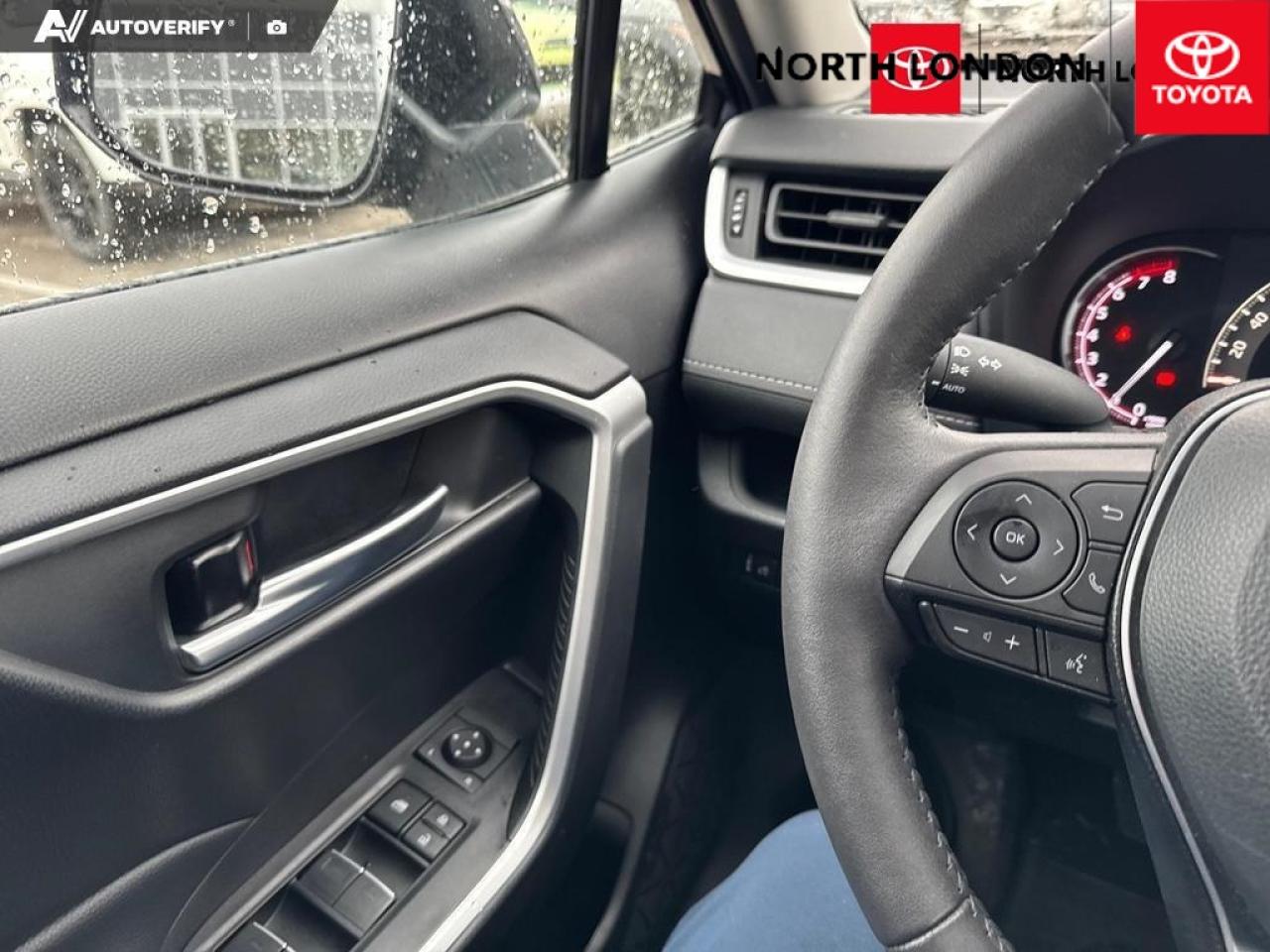 2023 Toyota RAV4 XLE 4dr All-wheel Drive Photo