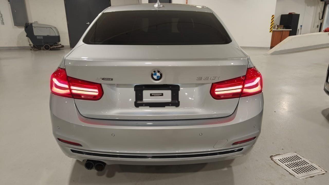 2017 BMW 330 i xDrive 4dr All-Wheel Drive Sedan Photo