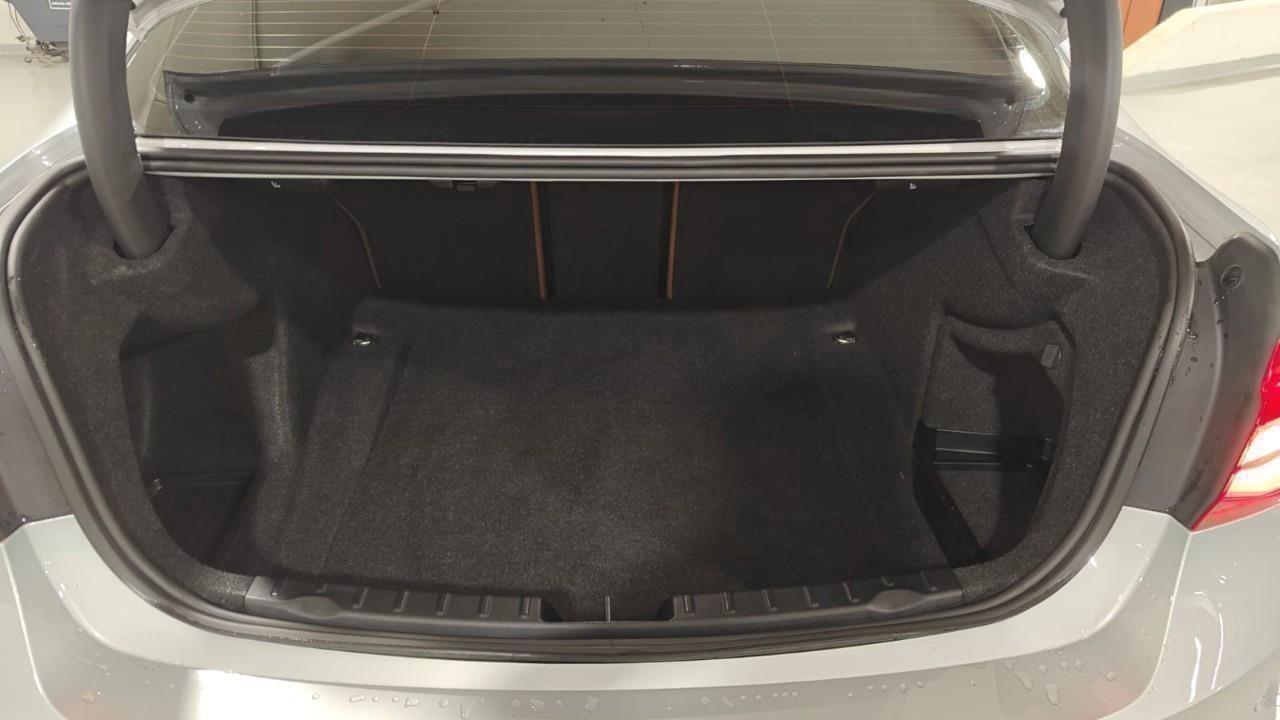 2017 BMW 330 i xDrive 4dr All-Wheel Drive Sedan Photo