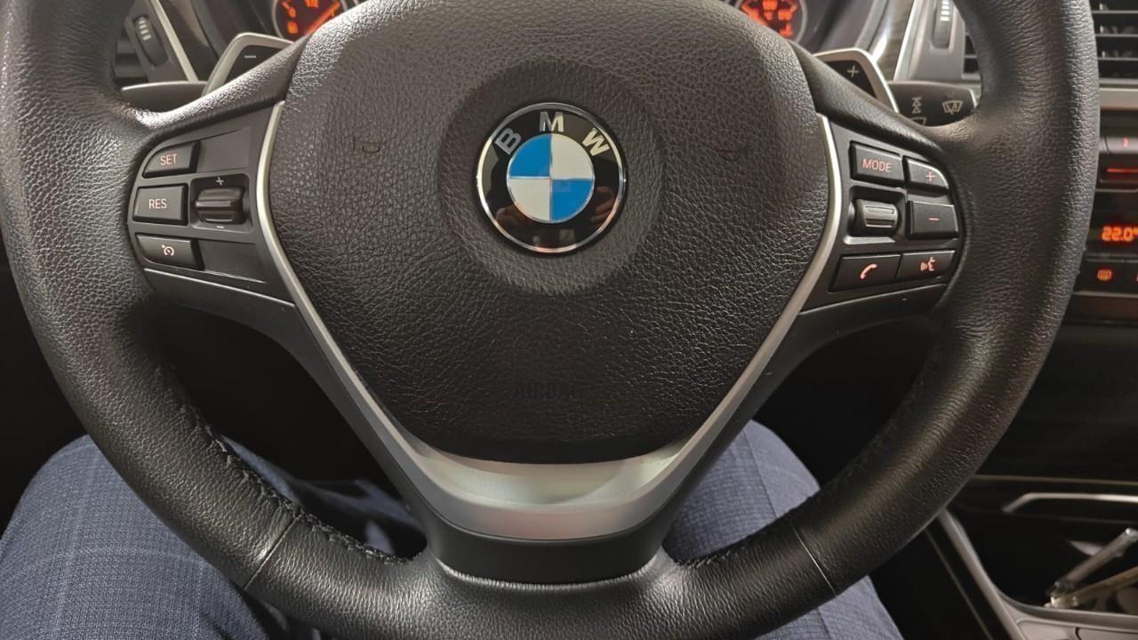 2017 BMW 330 i xDrive 4dr All-Wheel Drive Sedan Photo