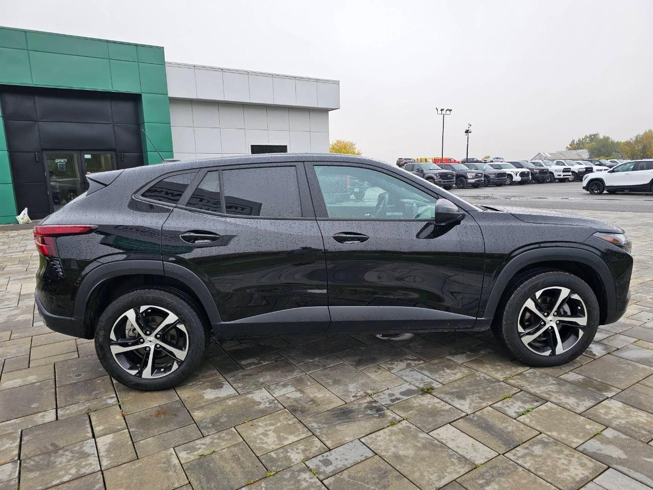 2024 Chevrolet Trax 1RS 4dr Front-Wheel Drive Photo