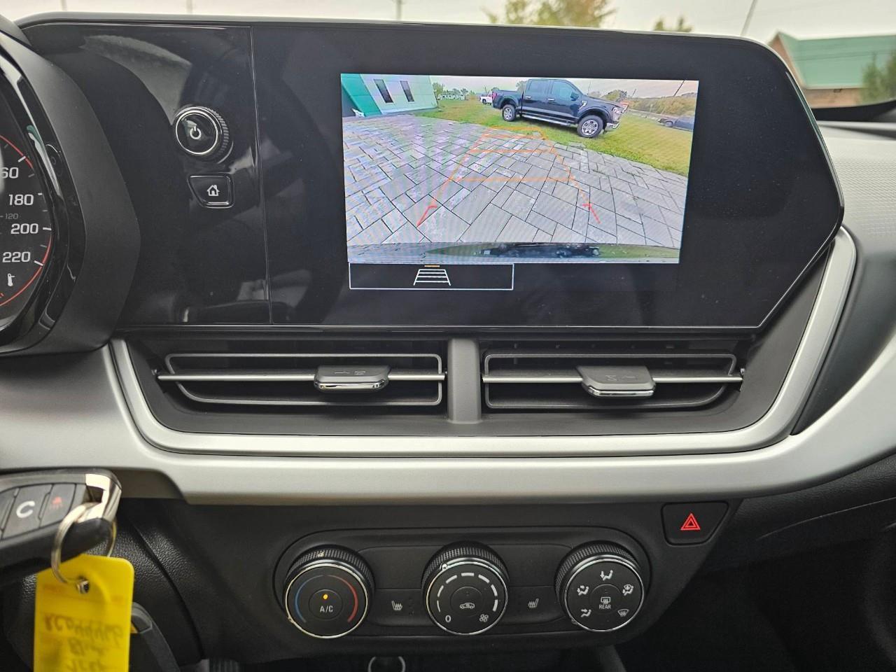 2024 Chevrolet Trax 1RS 4dr Front-Wheel Drive Photo