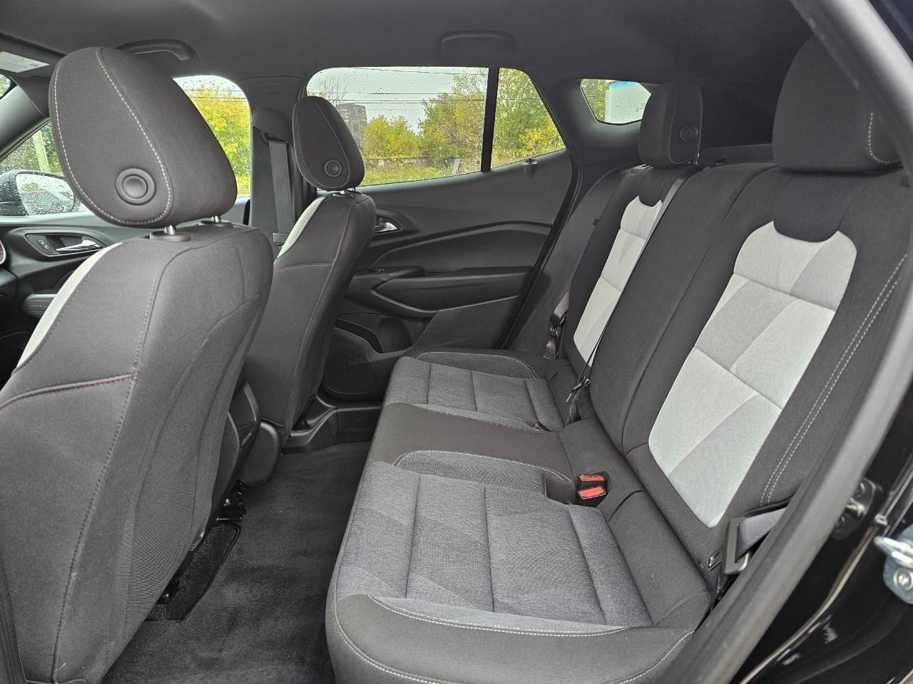 2024 Chevrolet Trax 1RS 4dr Front-Wheel Drive Photo