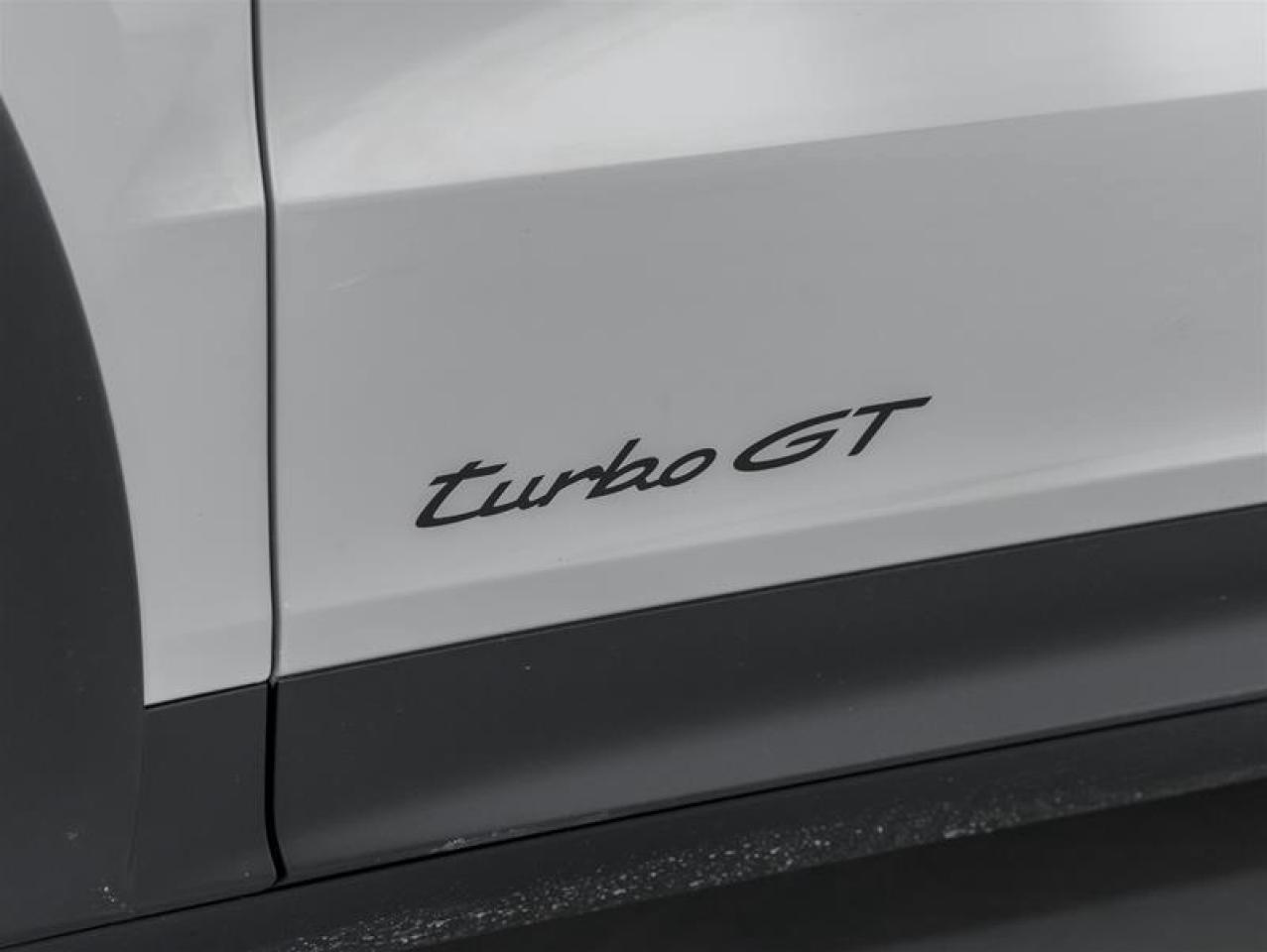 2025 Porsche Cayenne  Photo