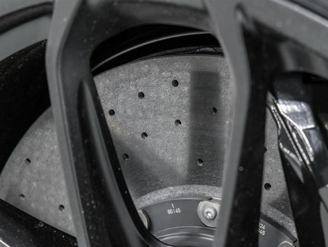 2025 Porsche Cayenne  Photo