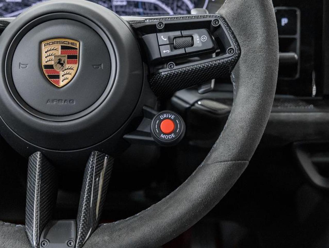 2025 Porsche Cayenne  Photo