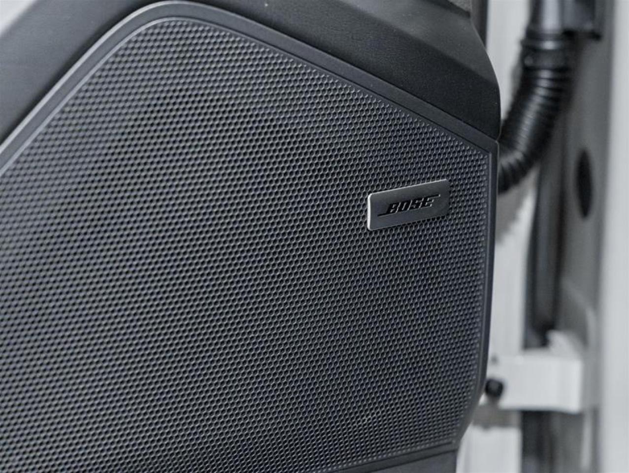 2025 Porsche Cayenne  Photo