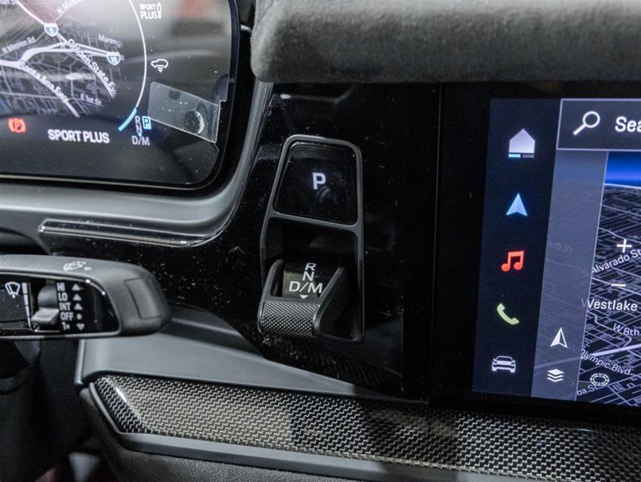 2025 Porsche Cayenne  Photo