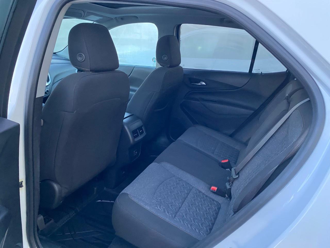 2022 Chevrolet Equinox AWD LT Photo