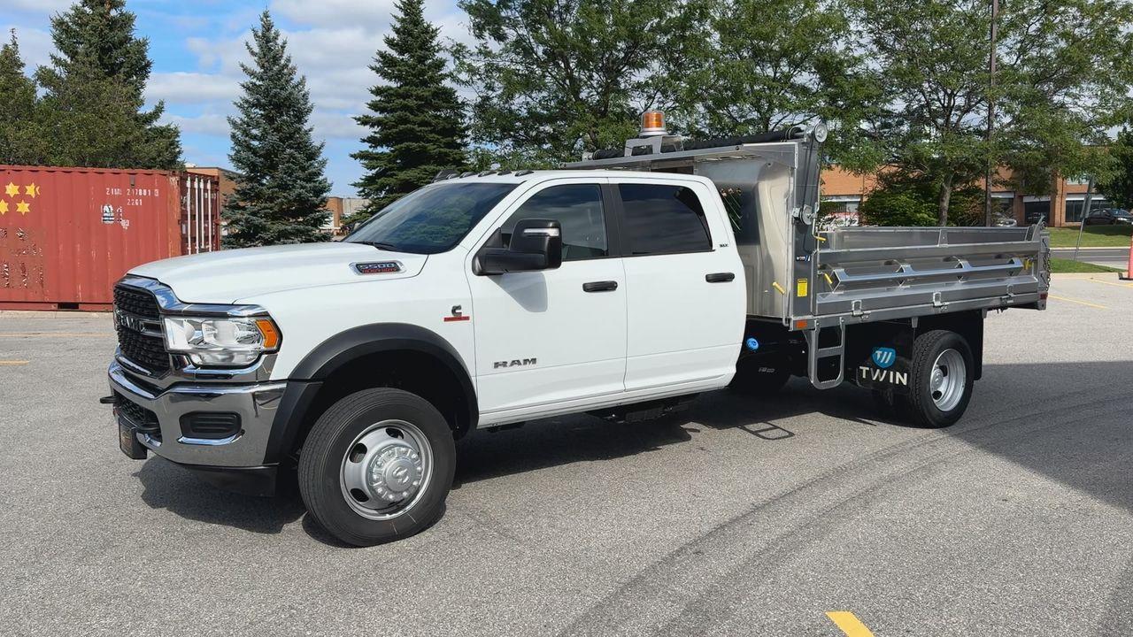 2024 RAM 5500  Photo4