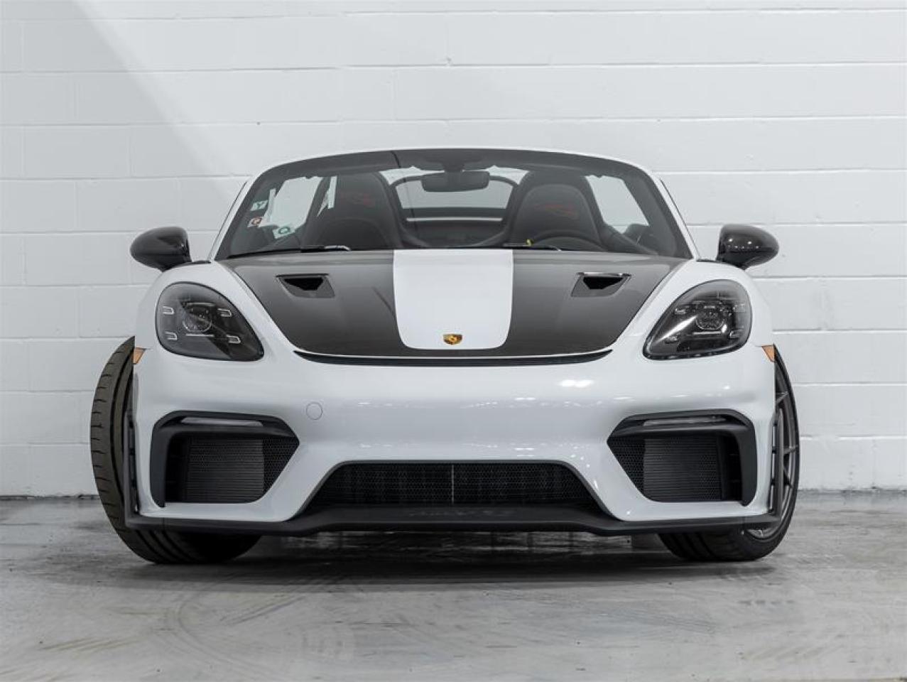 2025 Porsche 718 Spyder  Photo