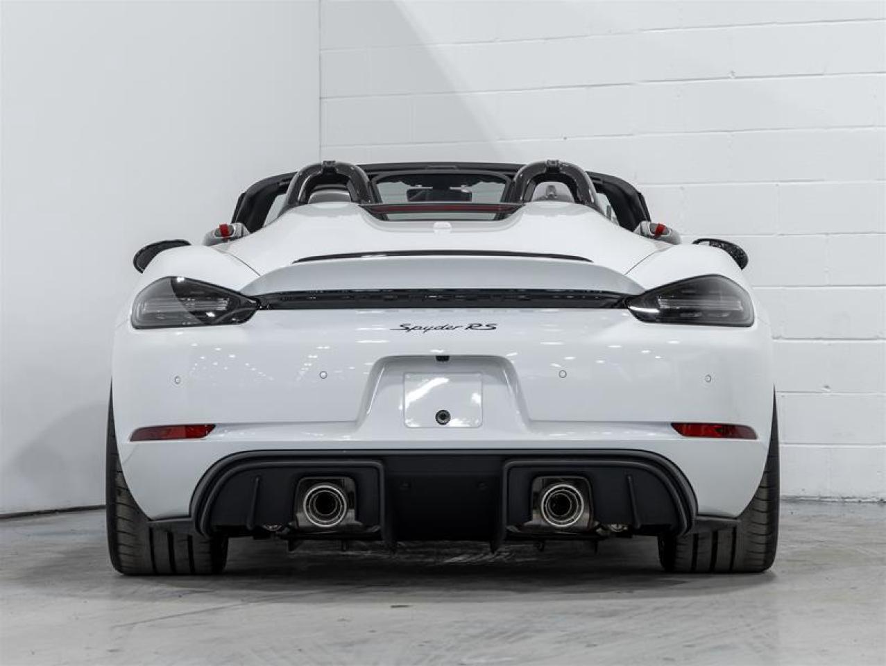 2025 Porsche 718 Spyder  Photo