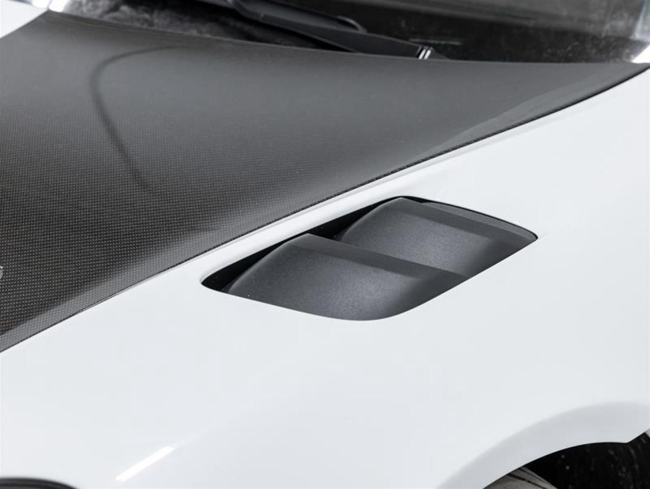 2025 Porsche 718 Spyder  Photo