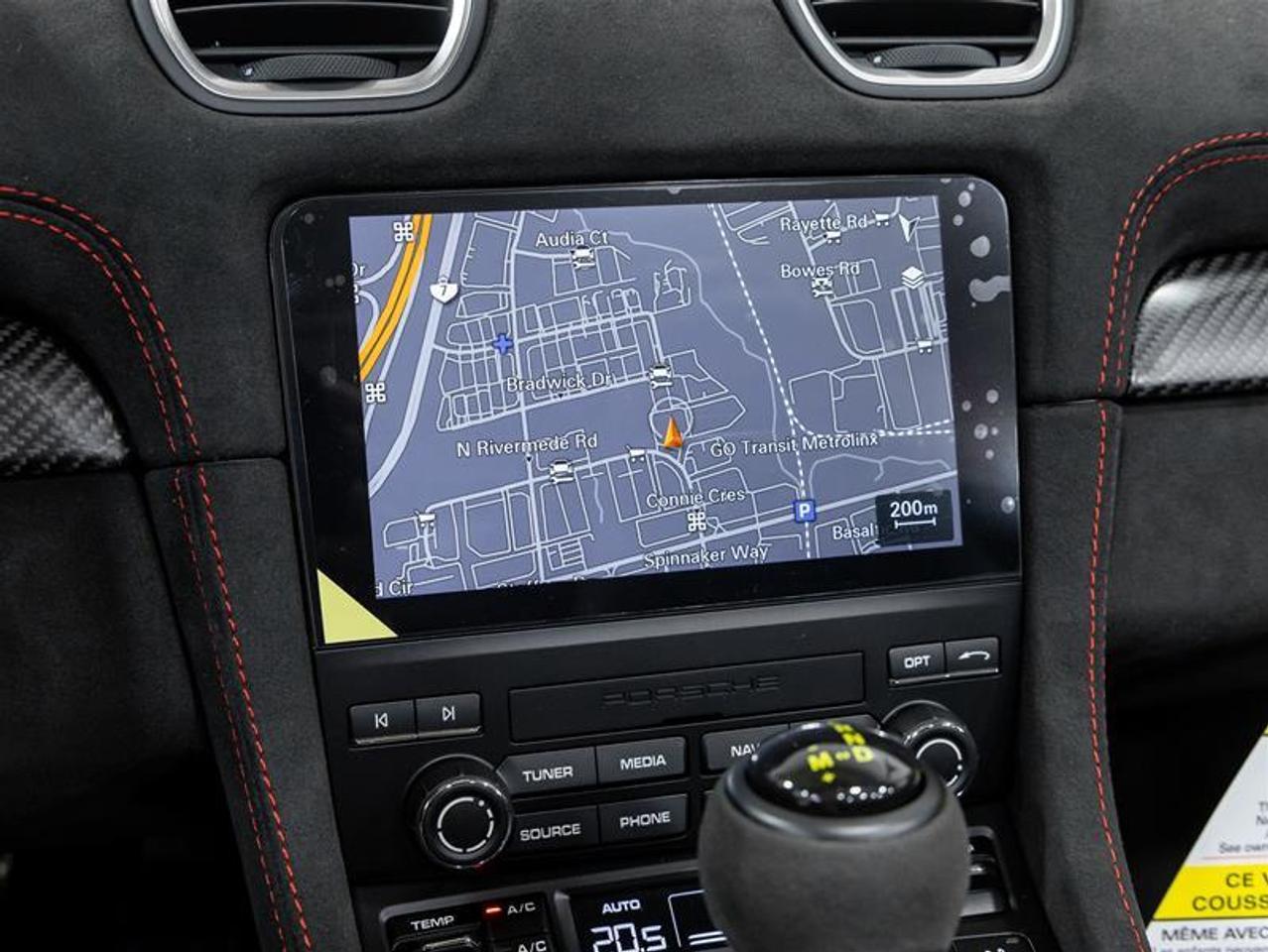 2025 Porsche 718 Spyder  Photo