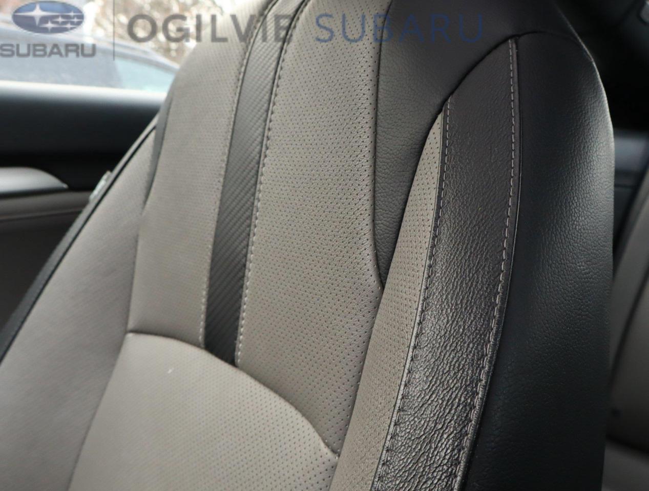 2016 Honda Civic Touring (CVT) 2dr Coupe Photo