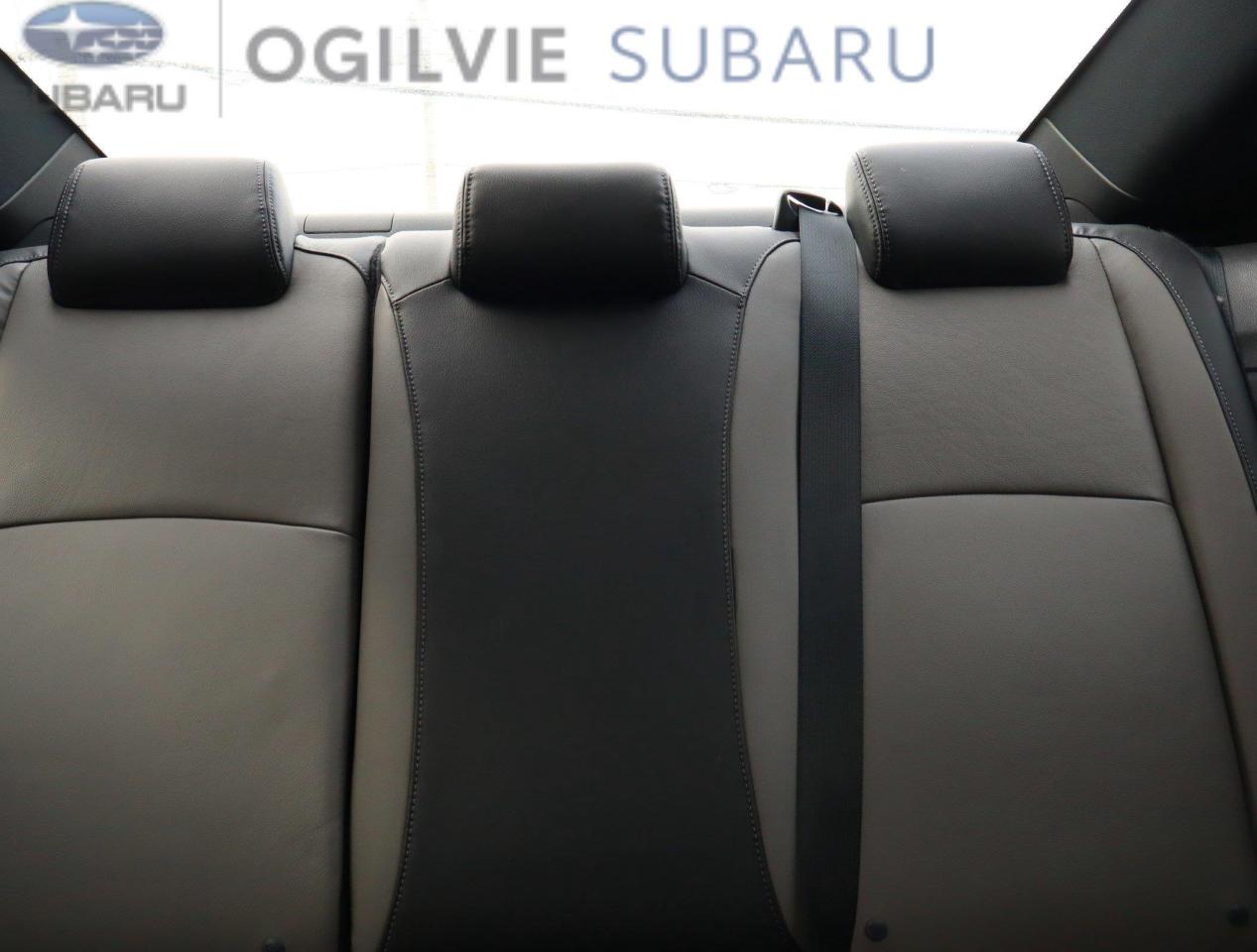 2016 Honda Civic Touring (CVT) 2dr Coupe Photo