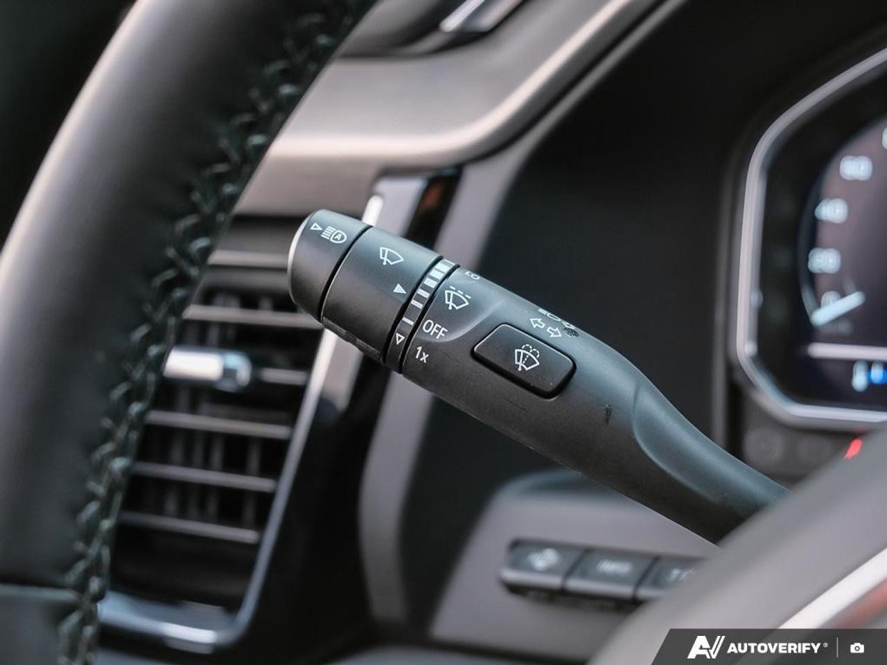 2025 GMC Sierra 1500 Crew Cab Short Box 4-Wheel Drive Denali Photo