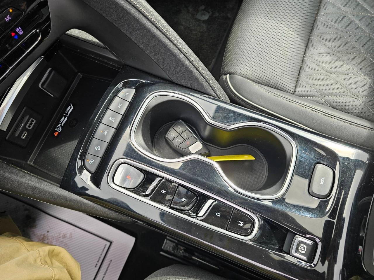 2023 Buick Envision Avenir All-Wheel Drive Photo