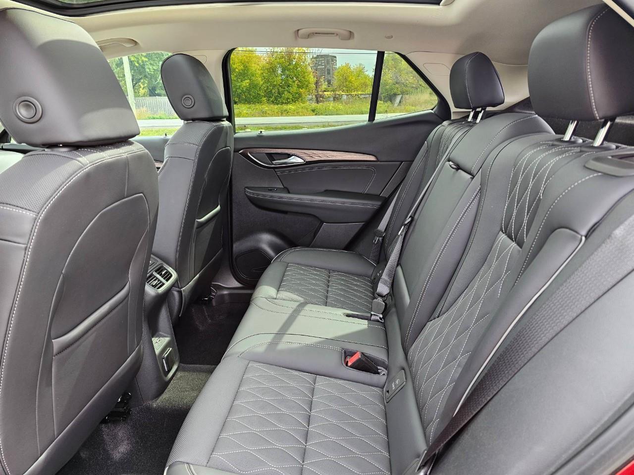 2023 Buick Envision Avenir All-Wheel Drive Photo