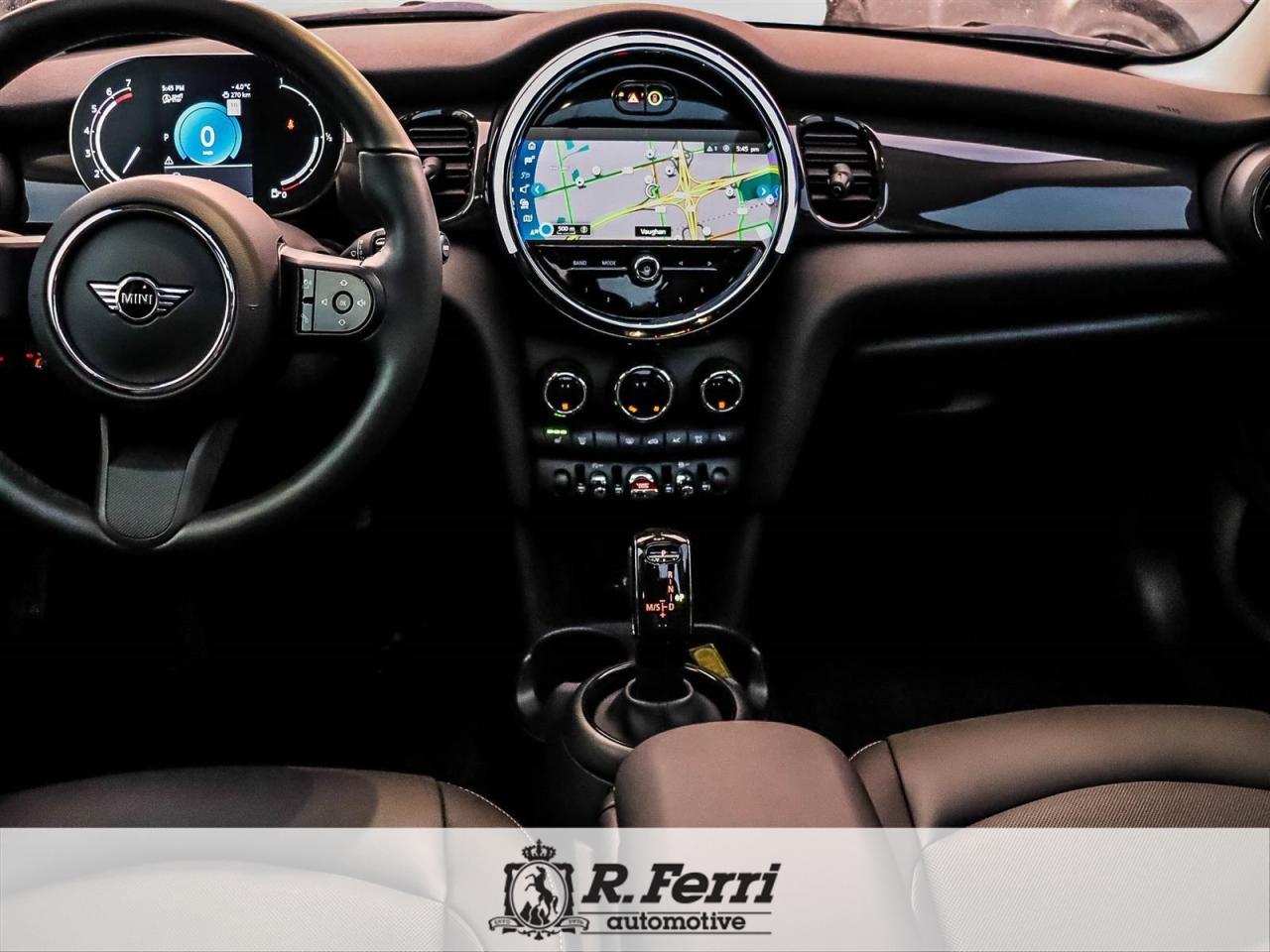 2023 MINI 5 Door Cooper 4dr Hatchback Photo