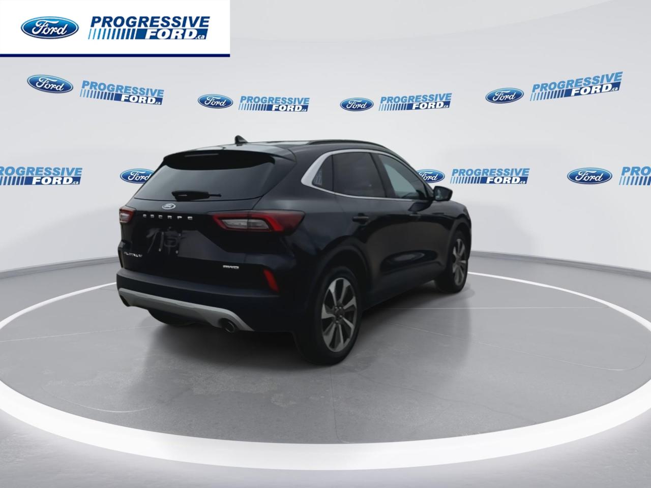 2023 Ford Escape Platinum 4dr All-Wheel Drive Photo