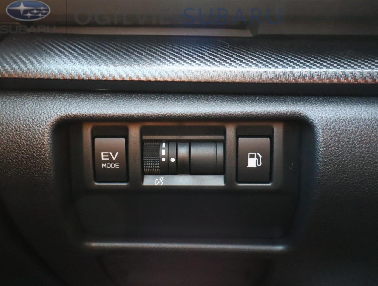 2026 Subaru Crosstrek e-BOXER Limited 4dr All-Wheel Drive Hybrid Photo