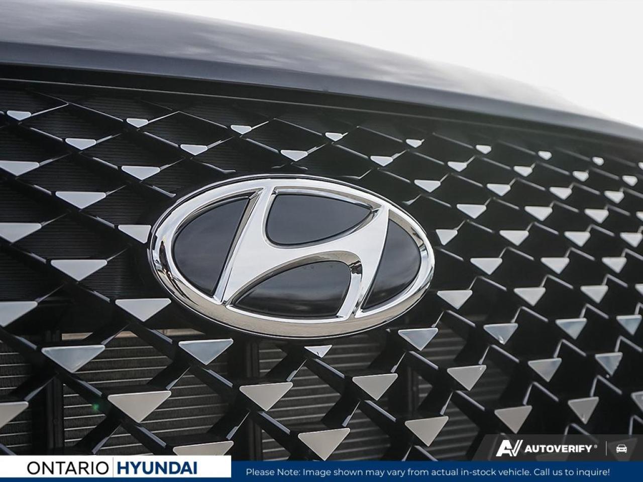 2025 Hyundai Venue Ultimate w/Black Interior 4dr Front-Wheel Drive Photo