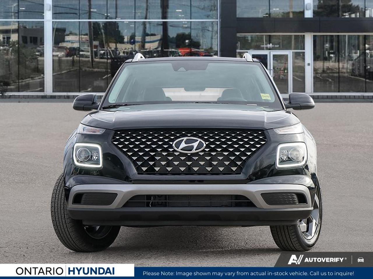 2025 Hyundai Venue Ultimate w/Black Interior 4dr Front-Wheel Drive Photo