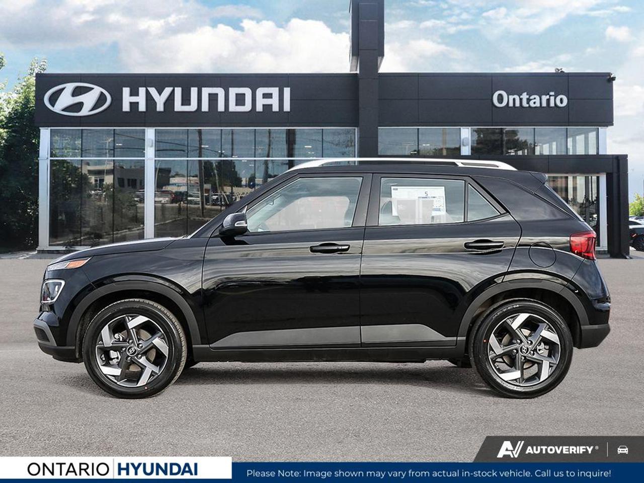 2025 Hyundai Venue Ultimate w/Black Interior 4dr Front-Wheel Drive Photo2