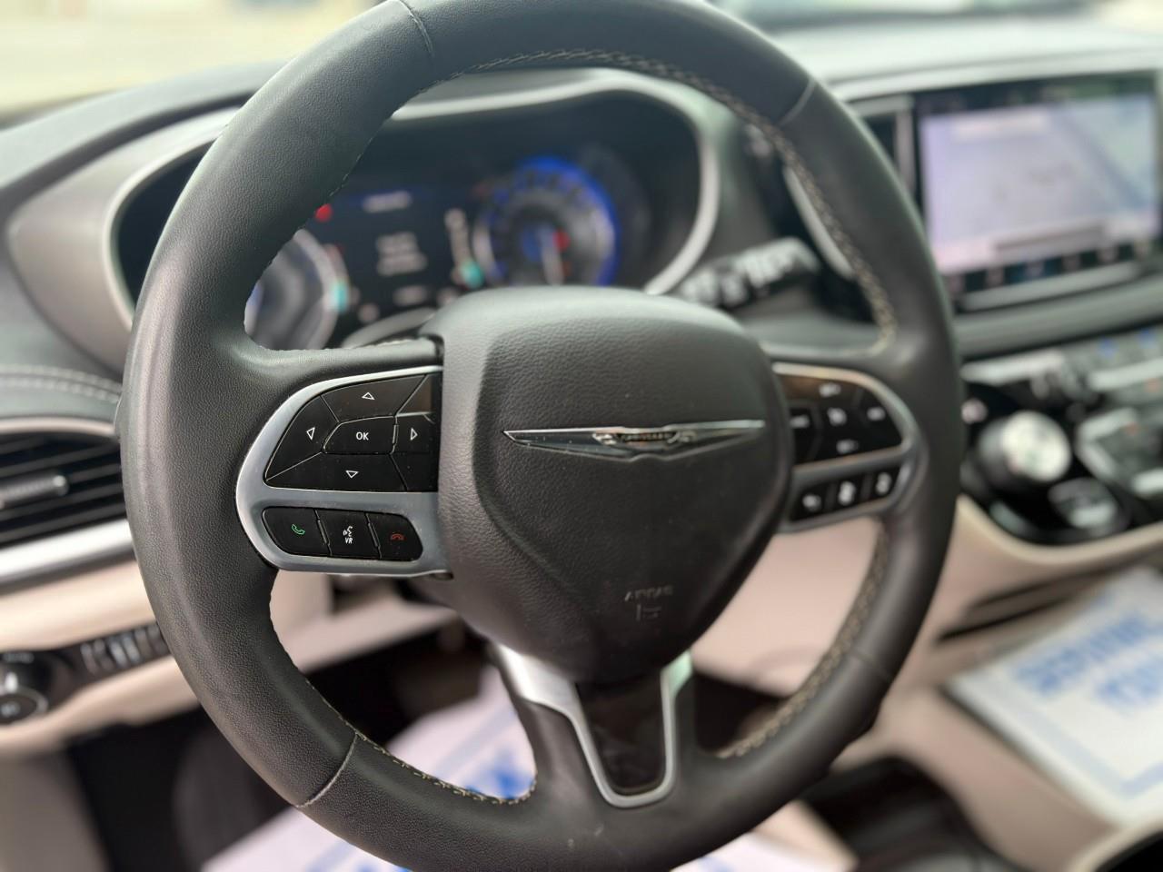 2023 Chrysler Pacifica Touring-L All-Wheel Drive Passenger Van Photo