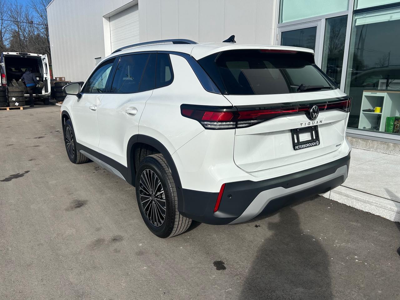 2026 Volkswagen Tiguan Comfortline 4dr All-wheel Drive 4MOTION Photo