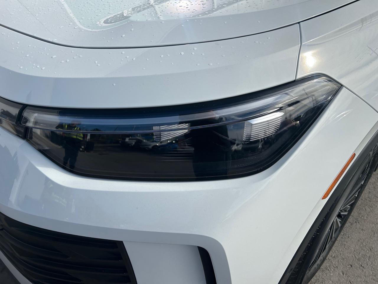 2026 Volkswagen Tiguan Comfortline 4dr All-wheel Drive 4MOTION Photo