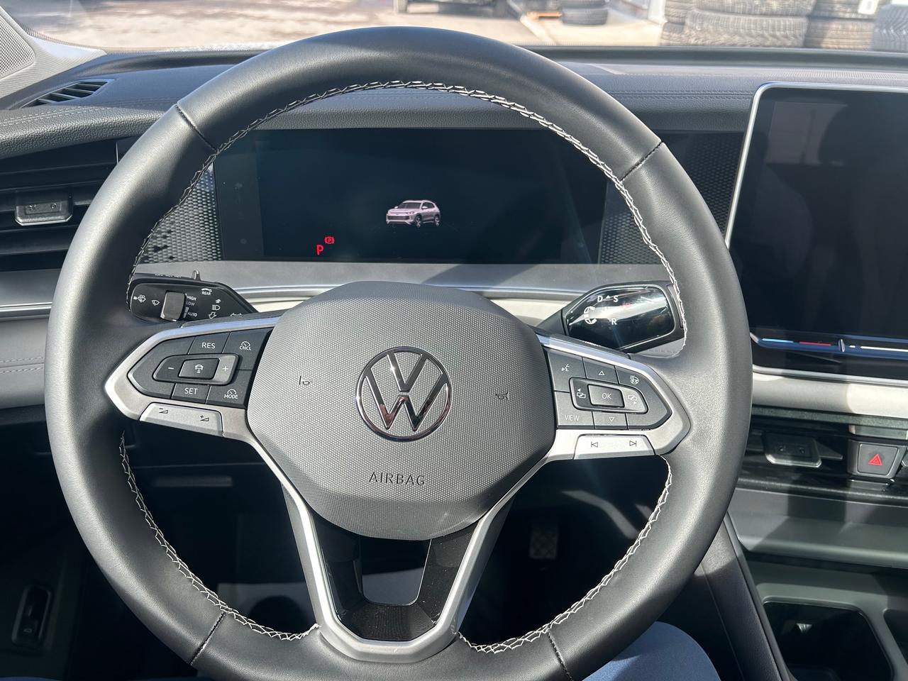 2026 Volkswagen Tiguan Comfortline 4dr All-wheel Drive 4MOTION Photo